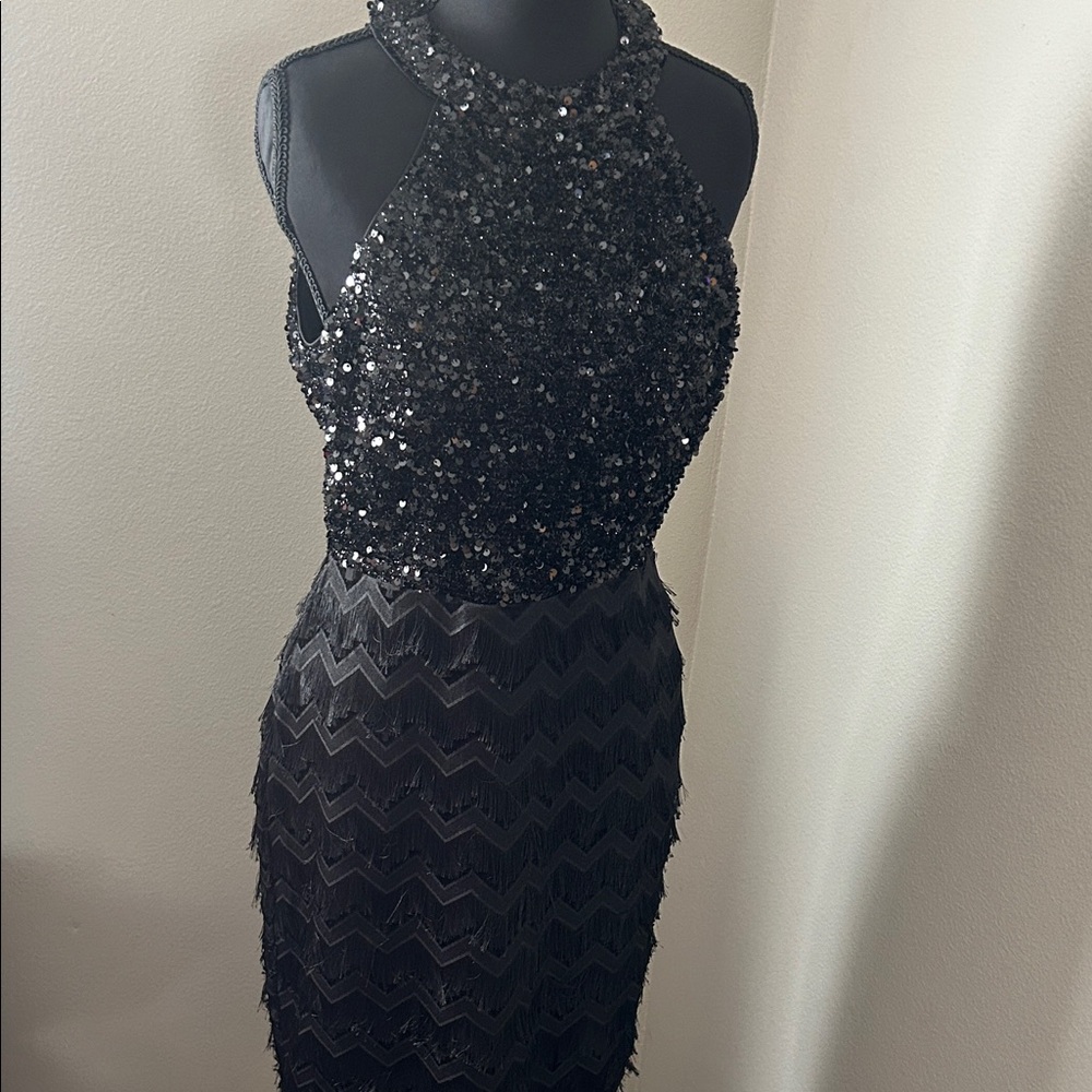 Elegant Black Sequin Halter Dress